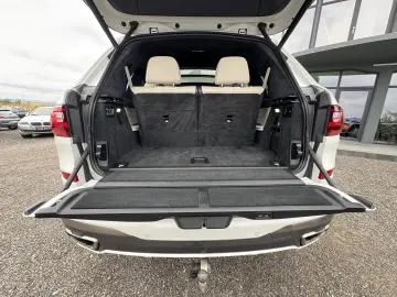 BMW X7 M50d    FARURI LASER