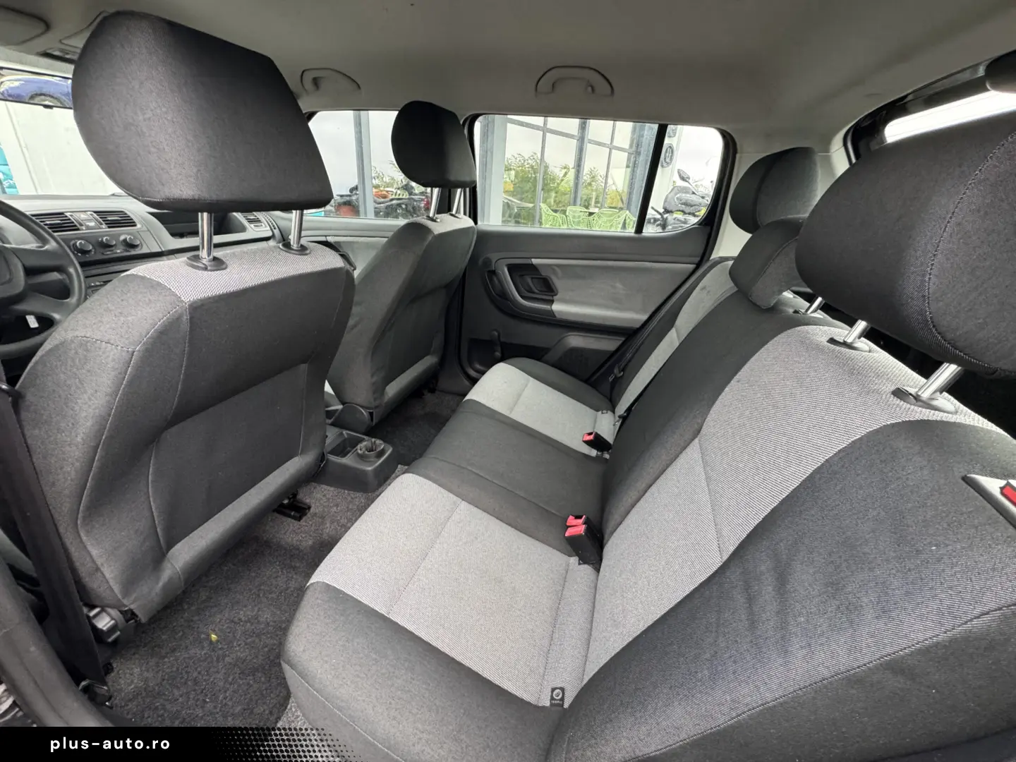 SKODA FABIA    1.2 TSI