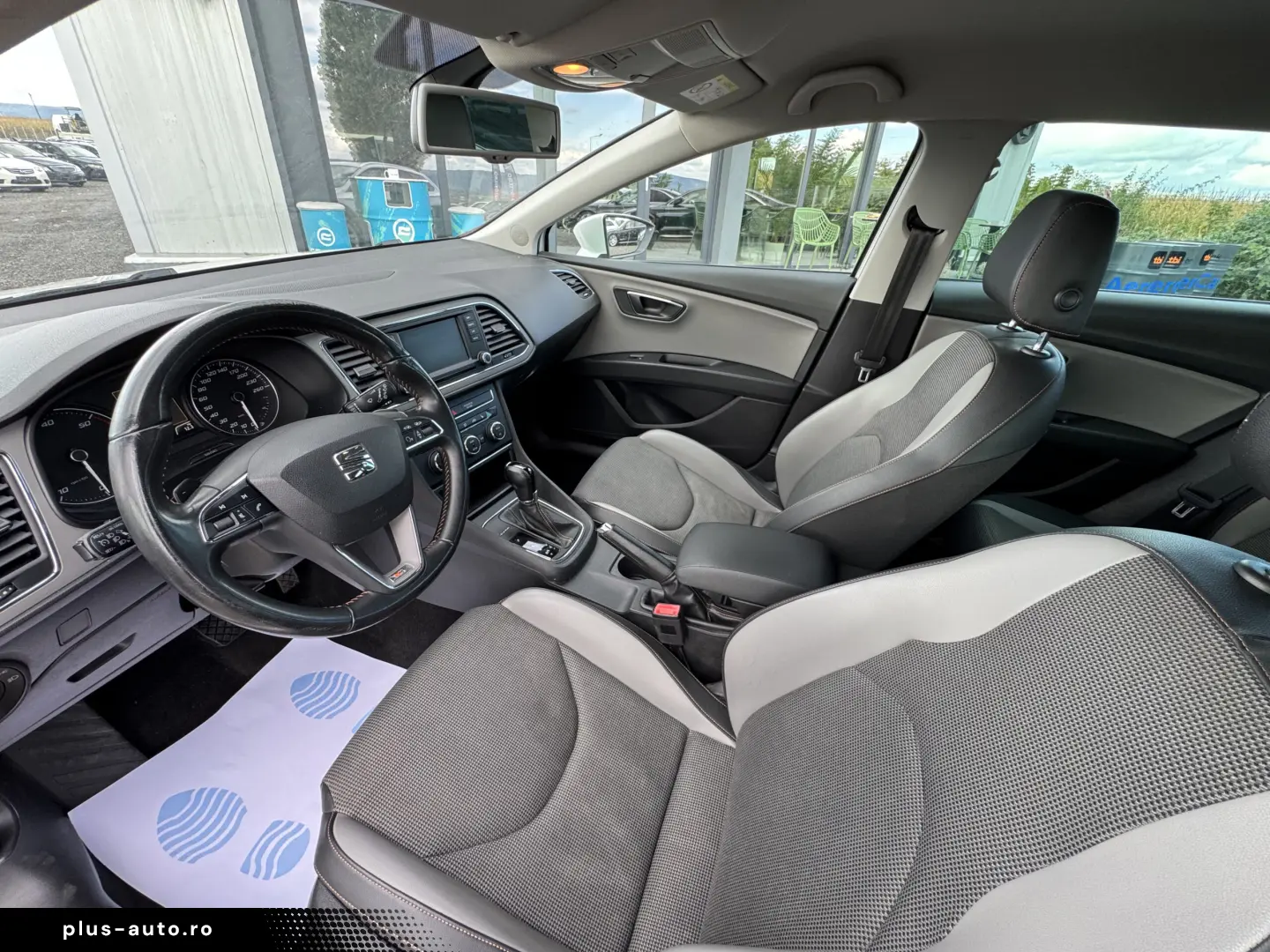 SEAT LEON XPERIENCE    2.0 TDI    AUTOMAT