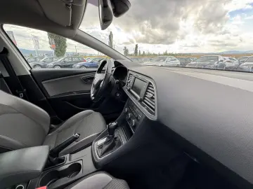 SEAT LEON XPERIENCE    2.0 TDI    AUTOMAT