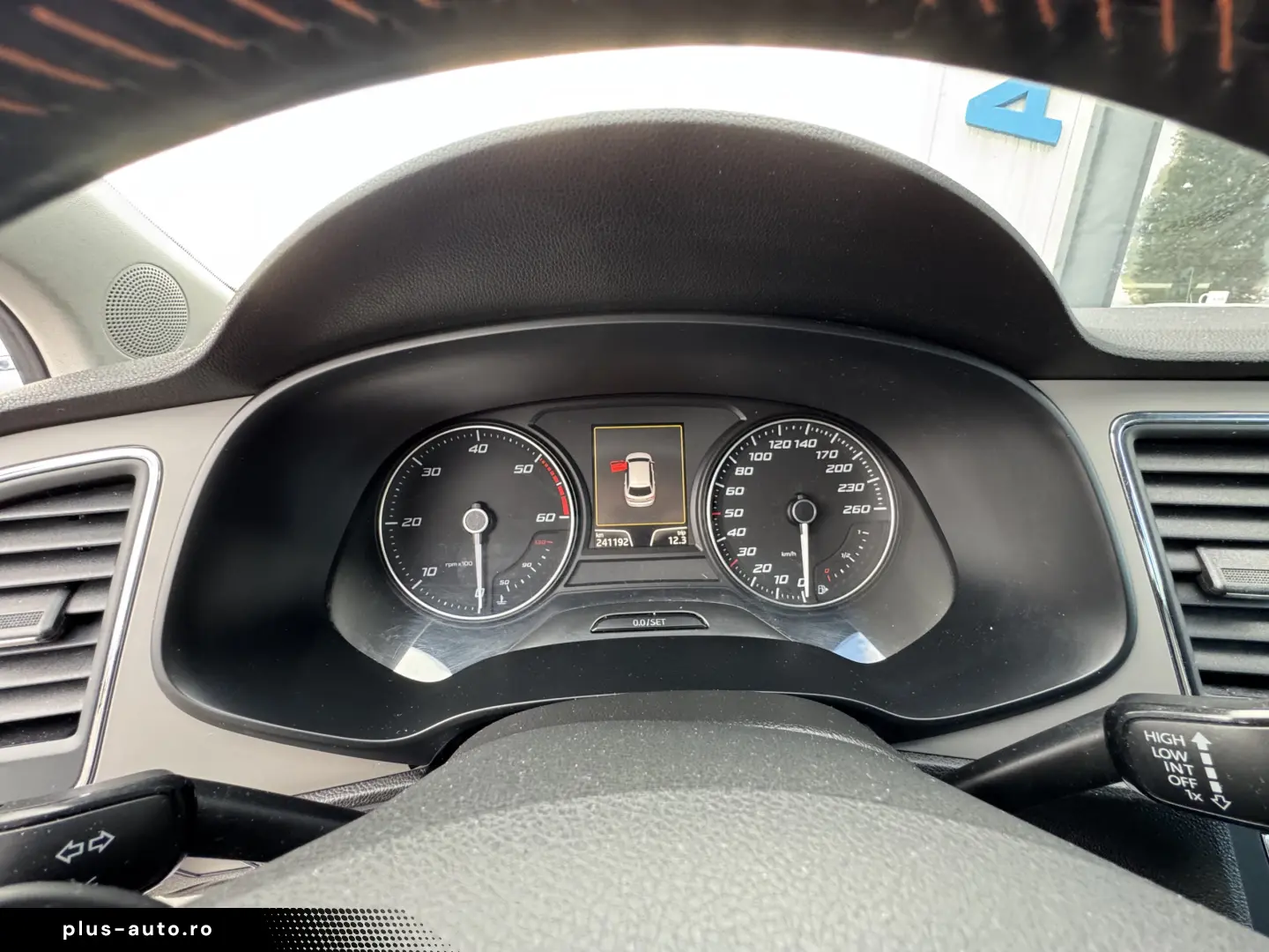 SEAT LEON XPERIENCE    2.0 TDI    AUTOMAT