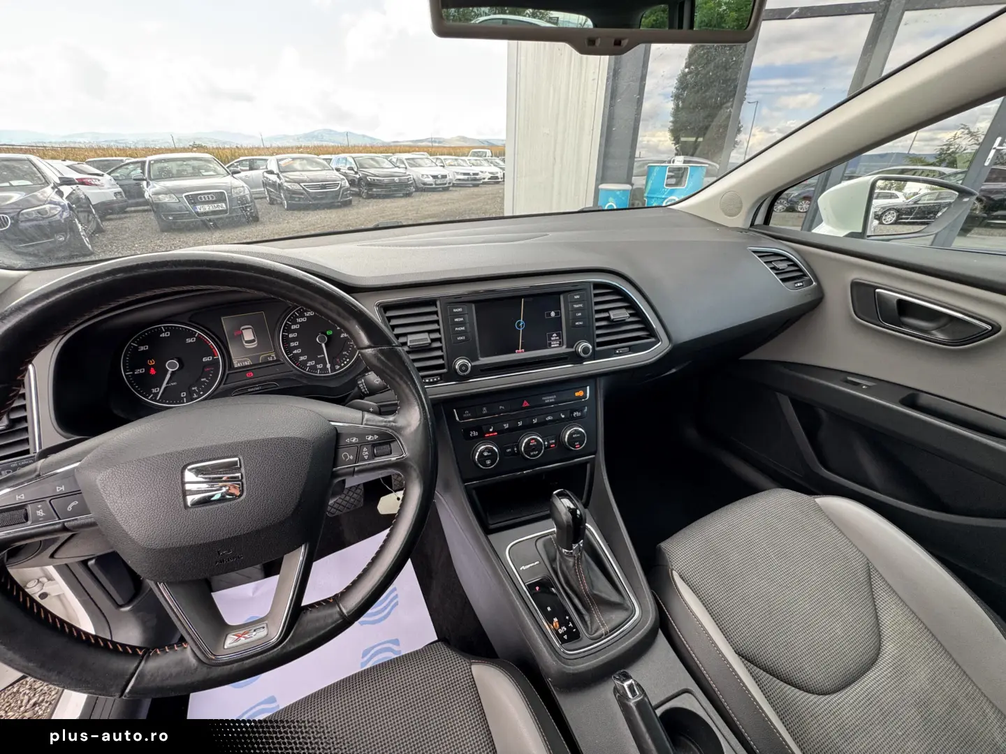 SEAT LEON XPERIENCE    2.0 TDI    AUTOMAT