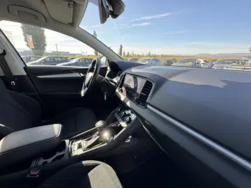 SKODA KAROQ    AUTOMAT