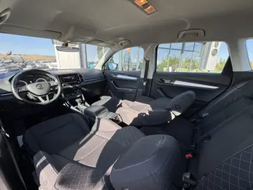 SKODA KAROQ    AUTOMAT
