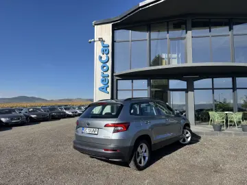 SKODA KAROQ    AUTOMAT