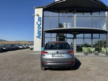 SKODA KAROQ    AUTOMAT