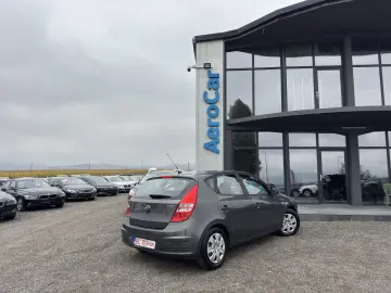 HYNDAI I30    110 CP    AER CONDITIONAT