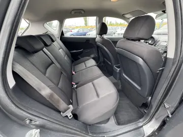 HYNDAI I30    110 CP    AER CONDITIONAT