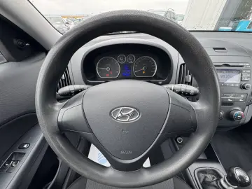 HYNDAI I30    110 CP    AER CONDITIONAT