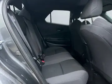 TOYOTA C-HR 1.8 Hybrid Team Deutschland  Technik-Paket