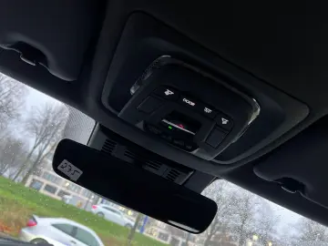 TOYOTA C-HR 1.8 Hybrid Team Deutschland  Technik-Paket