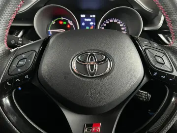 TOYOTA C-HR 2.0 Hybrid GR Sport  LED 19Zoll ACC JBL CAM