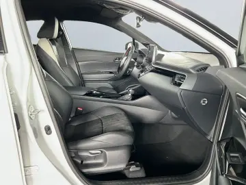 TOYOTA C-HR 2.0 Hybrid GR Sport  LED 19Zoll ACC JBL CAM