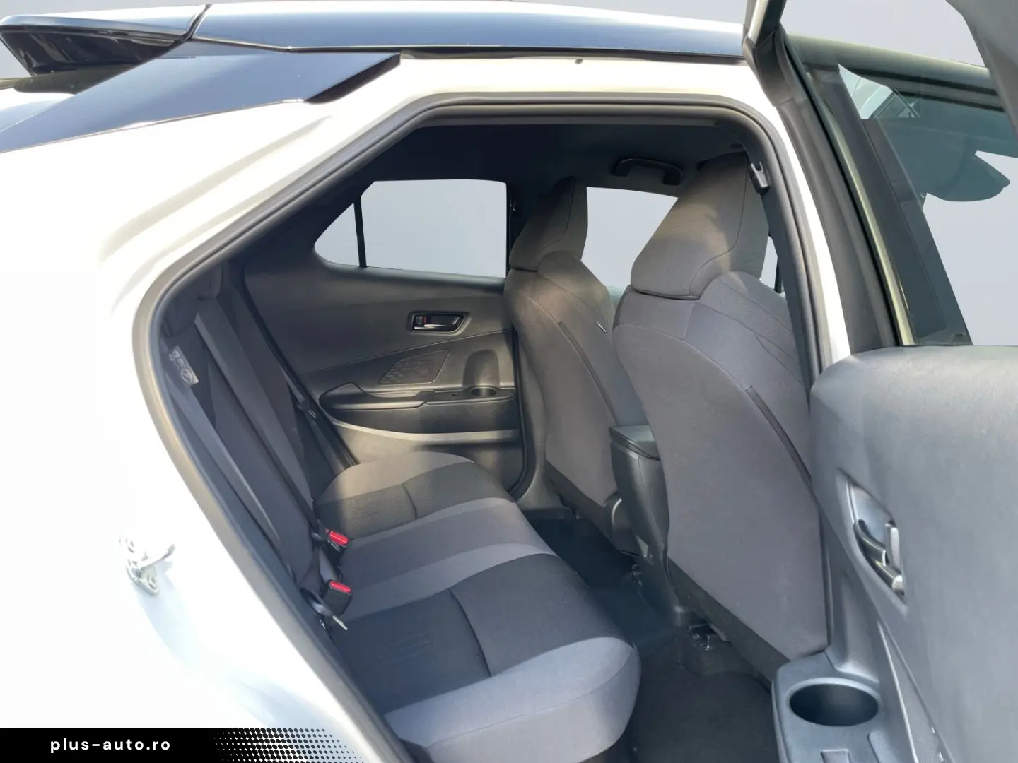 TOYOTA C-HR 2.0 Plug-in-Hybrid Teamplayer  WR el. Heck