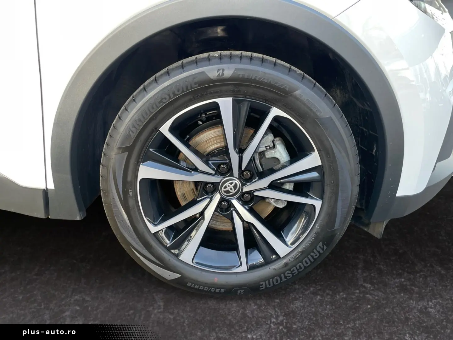 TOYOTA C-HR 2.0 Plug-in-Hybrid Teamplayer  WR el. Heck