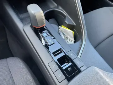 TOYOTA C-HR 2.0 Plug-in-Hybrid Teamplayer  WR el. Heck