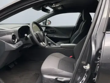 TOYOTA C-HR 1.8 Hybrid Team D  Technik-Paket RCam SHZ