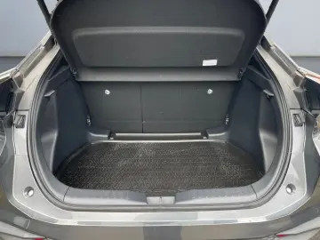 TOYOTA C-HR 1.8 Hybrid Team D  Technik-Paket RCam SHZ