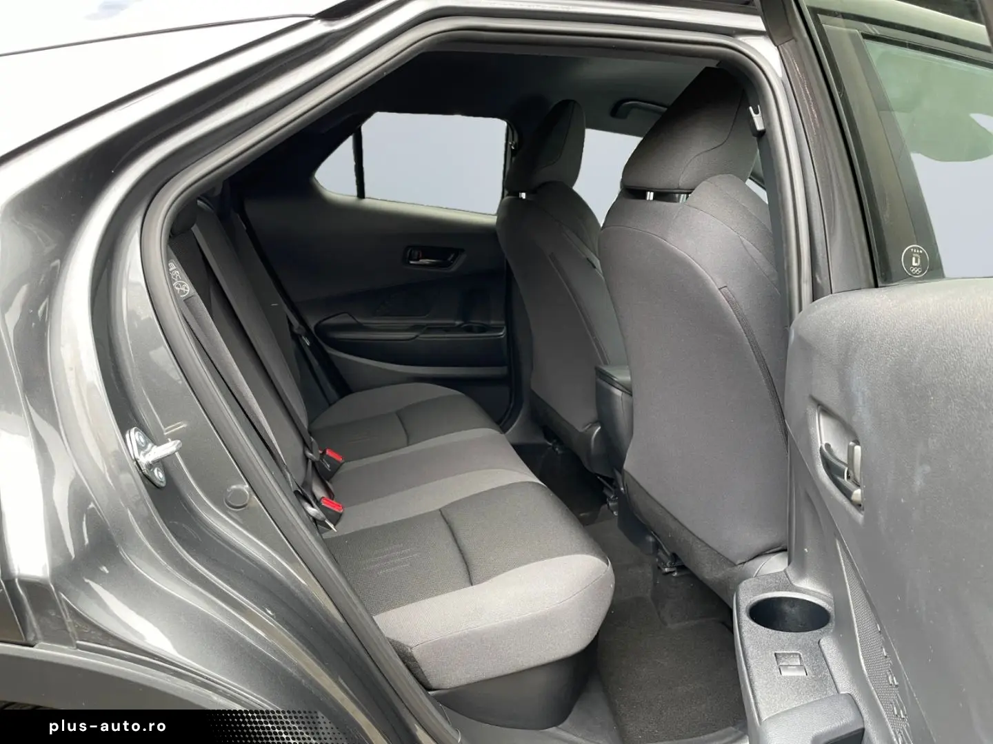 TOYOTA C-HR 1.8 Hybrid Team D  Technik-Paket RCam SHZ