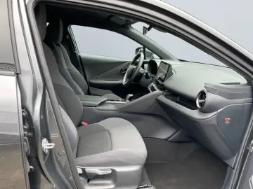 TOYOTA C-HR 1.8 Hybrid Team D  Technik-Paket RCam SHZ