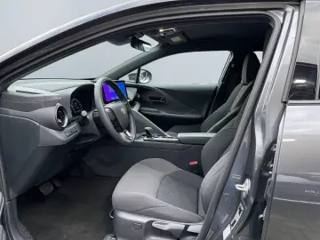 TOYOTA C-HR 1.8 Hybrid Team D  Navi LED CarPlay el Heck