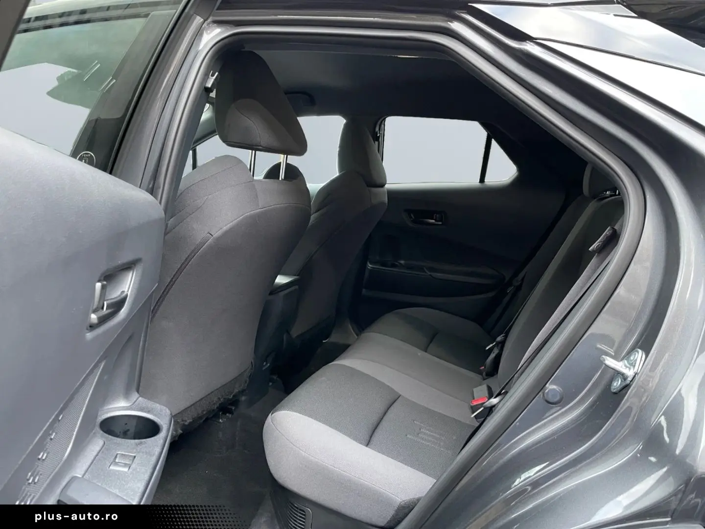 TOYOTA C-HR 1.8 Hybrid Team D  Navi LED CarPlay el Heck