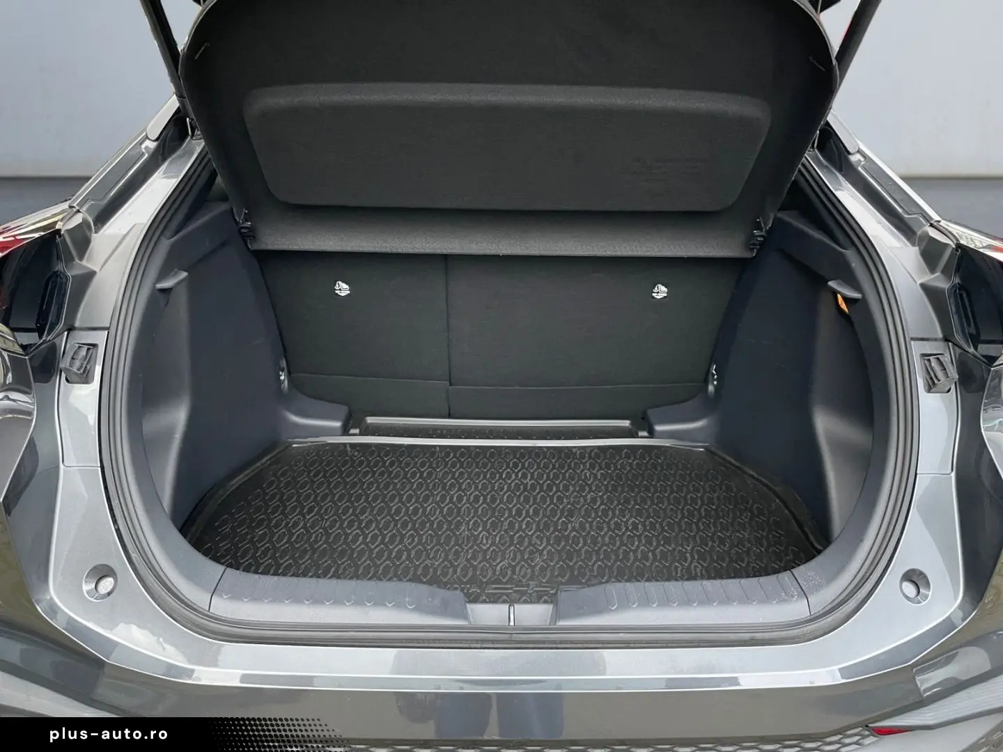 TOYOTA C-HR 1.8 Hybrid Team D  Navi LED CarPlay el Heck