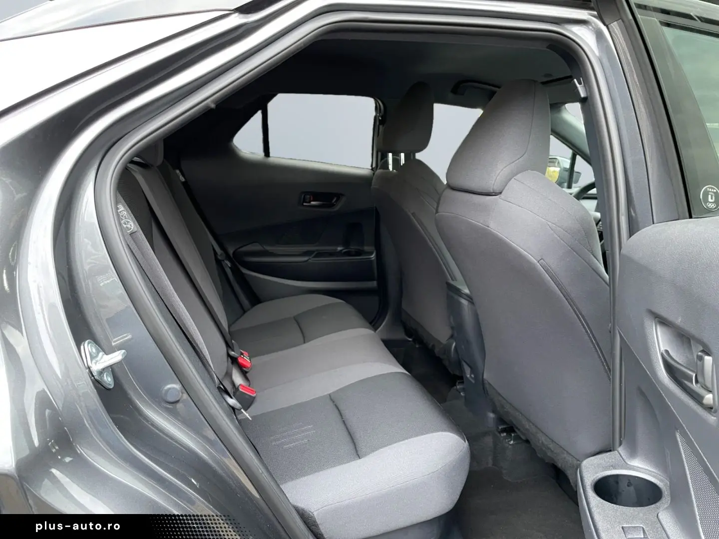 TOYOTA C-HR 1.8 Hybrid Team D  Navi LED CarPlay el Heck