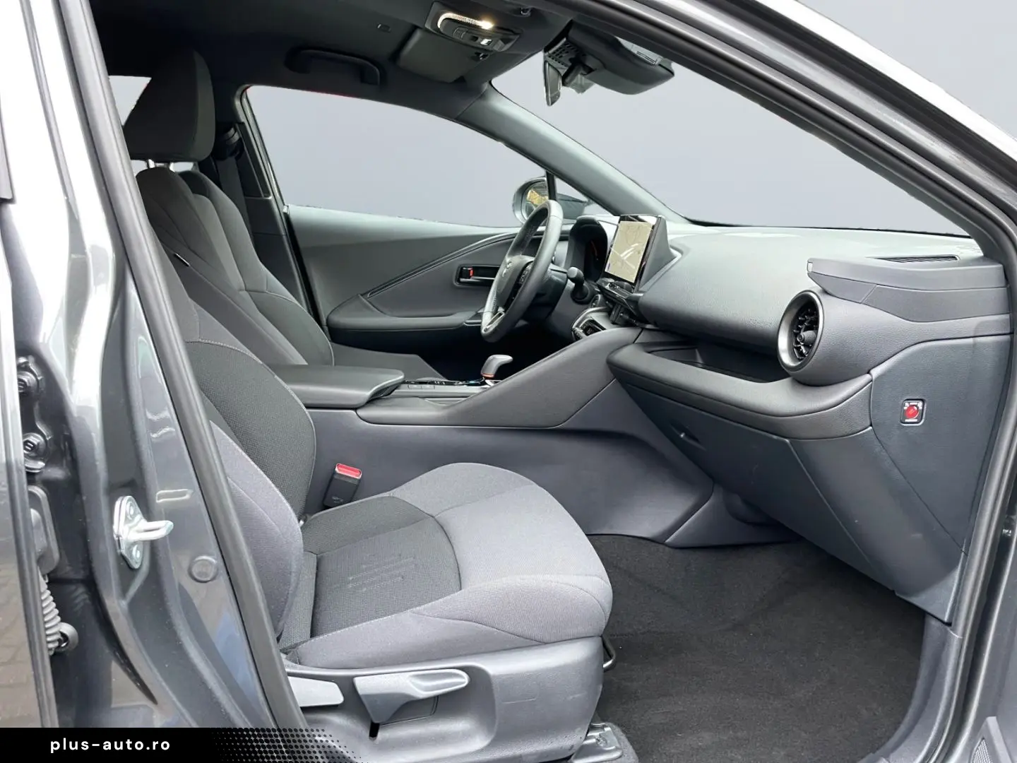 TOYOTA C-HR 1.8 Hybrid Team D  Navi LED CarPlay el Heck