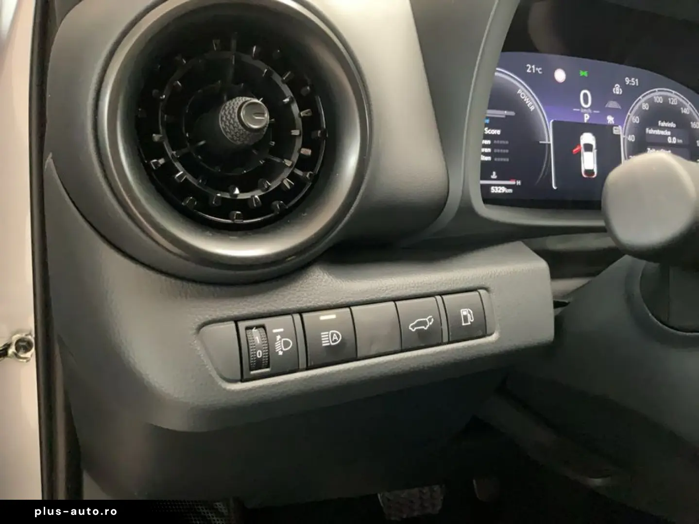 TOYOTA C-HR 1.8 Hybrid Team D   Technik-Paket LED Navi