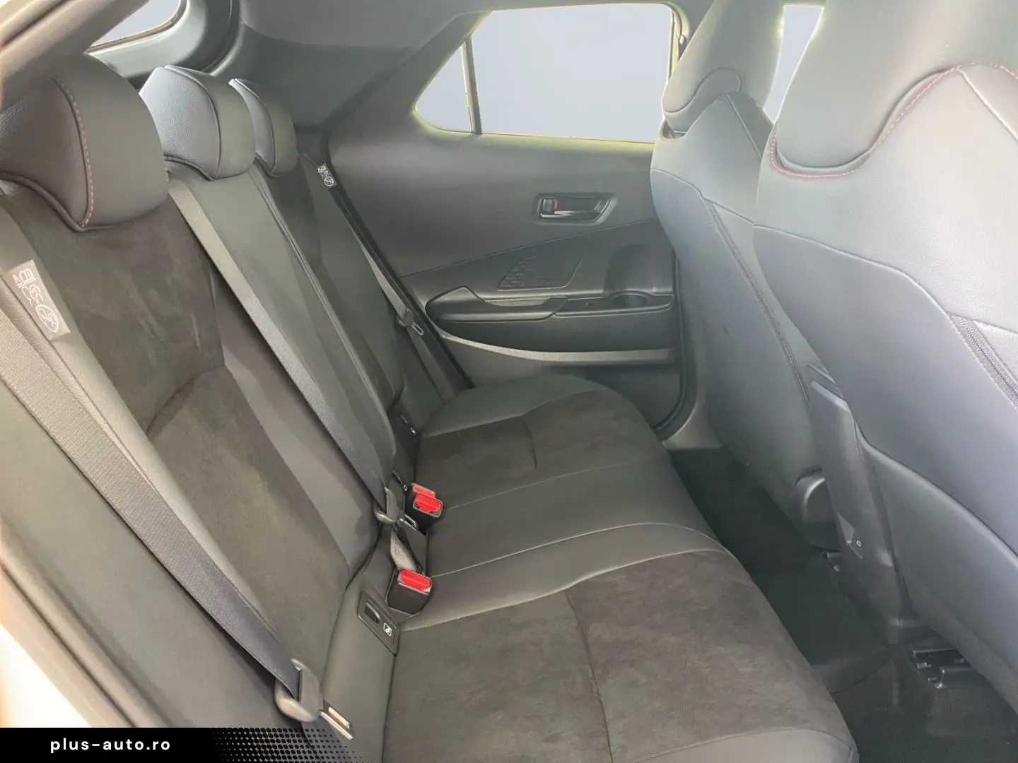 TOYOTA C-HR 2.0 Plug-in-Hybrid GR Sport  LED ACC JBL CA