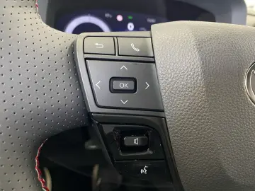 TOYOTA C-HR 2.0 Plug-in-Hybrid GR Sport  LED ACC JBL CA