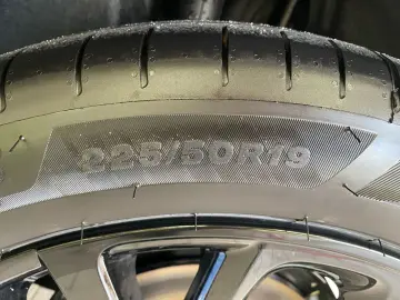 TOYOTA C-HR 2.0 Plug-in-Hybrid GR Sport  LED ACC JBL CA