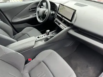 TOYOTA C-HR 1.8 Hybrid Teamplayer (AX2)
