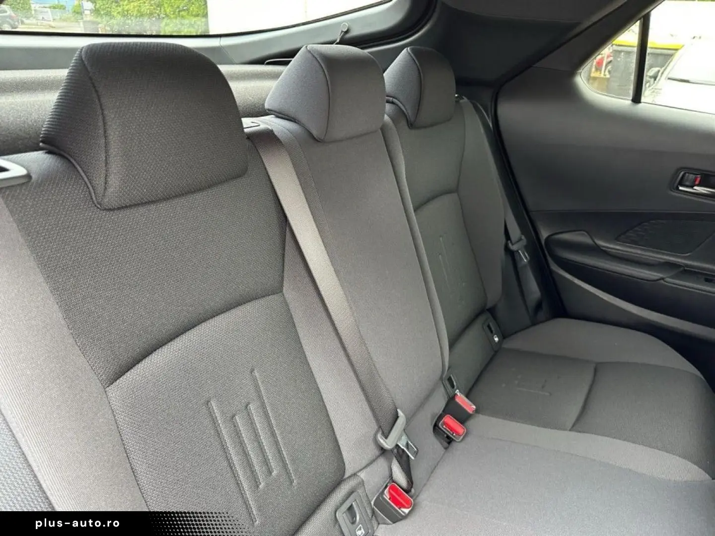 TOYOTA C-HR 1.8 Hybrid Teamplayer (AX2)