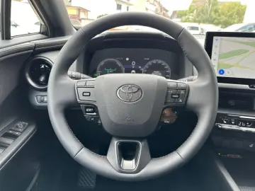 TOYOTA C-HR 1.8 Hybrid Teamplayer (AX2)