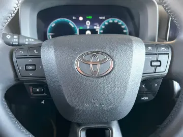 TOYOTA C-HR 1.8 Hybrid Teamplayer  LED ACC CAM SHZ PDC