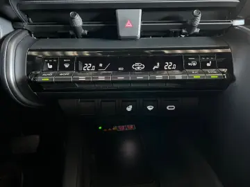 TOYOTA C-HR 1.8 Hybrid Teamplayer  LED ACC CAM SHZ PDC