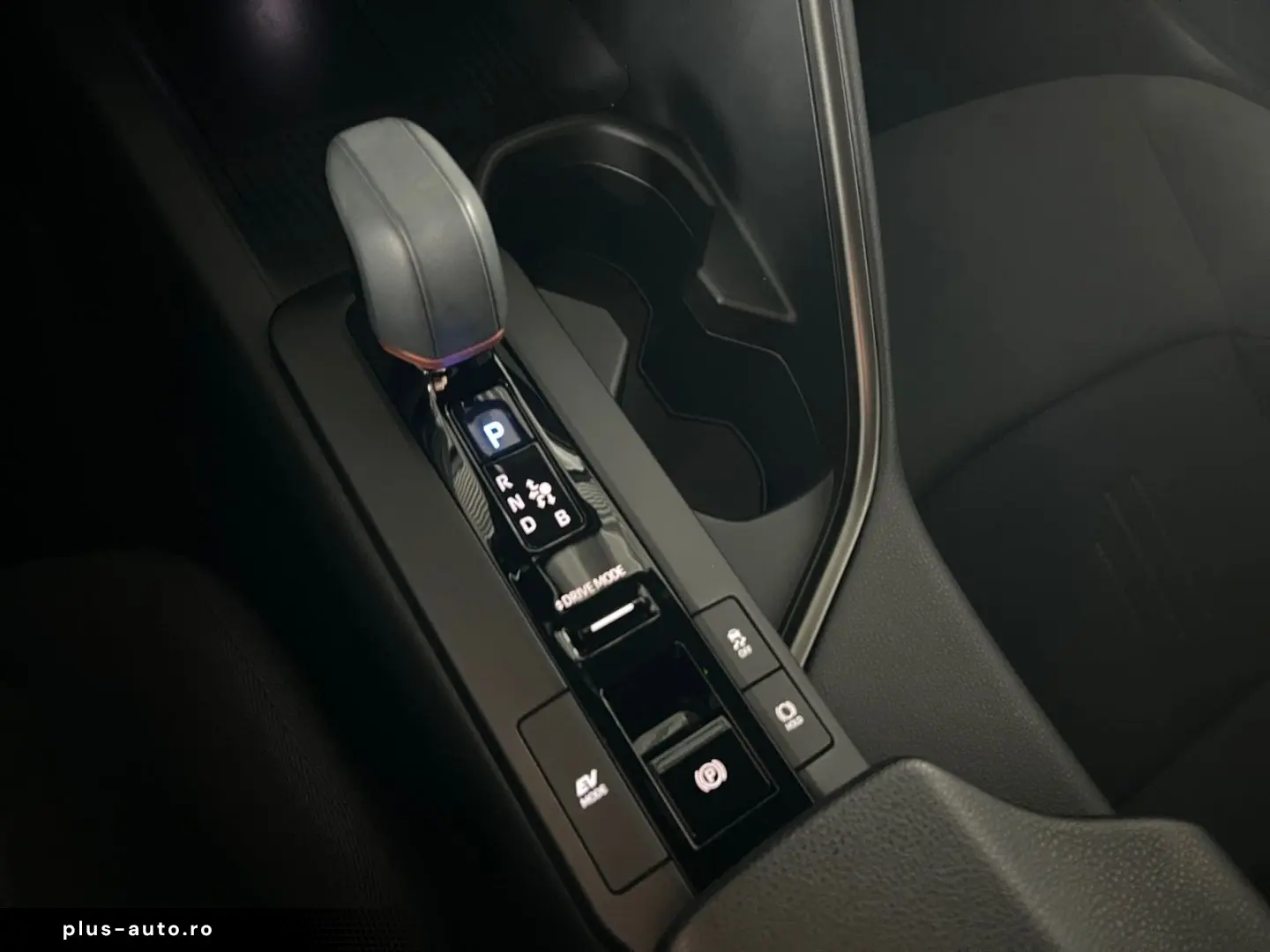 TOYOTA C-HR 1.8 Hybrid Teamplayer  LED ACC CAM CarPlay