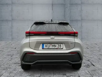 TOYOTA C-HR 2.0 Hyb. Team D    Automatik