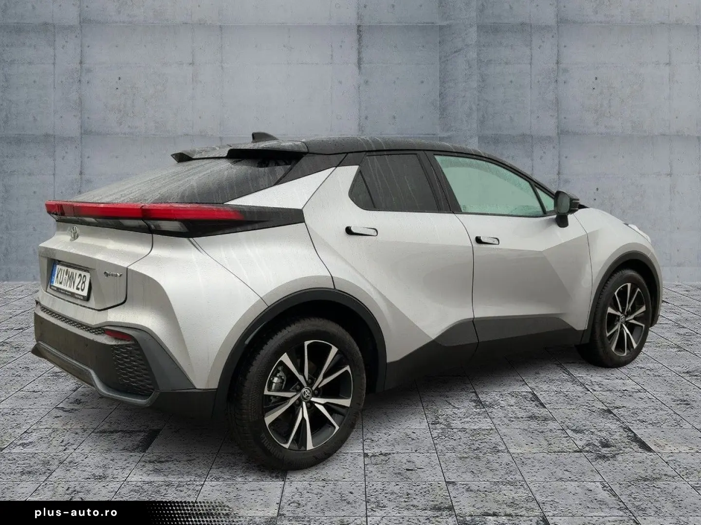 TOYOTA C-HR 2.0 Hyb. Team D    Automatik