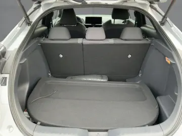 TOYOTA C-HR 2.0 Hyb. Team D    Automatik