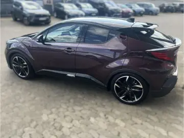 TOYOTA C-HR 2.0 Hybrid GR Sport-Fahrwerk Navi Soundsyst
