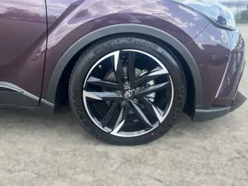 TOYOTA C-HR 2.0 Hybrid GR Sport-Fahrwerk Navi Soundsyst