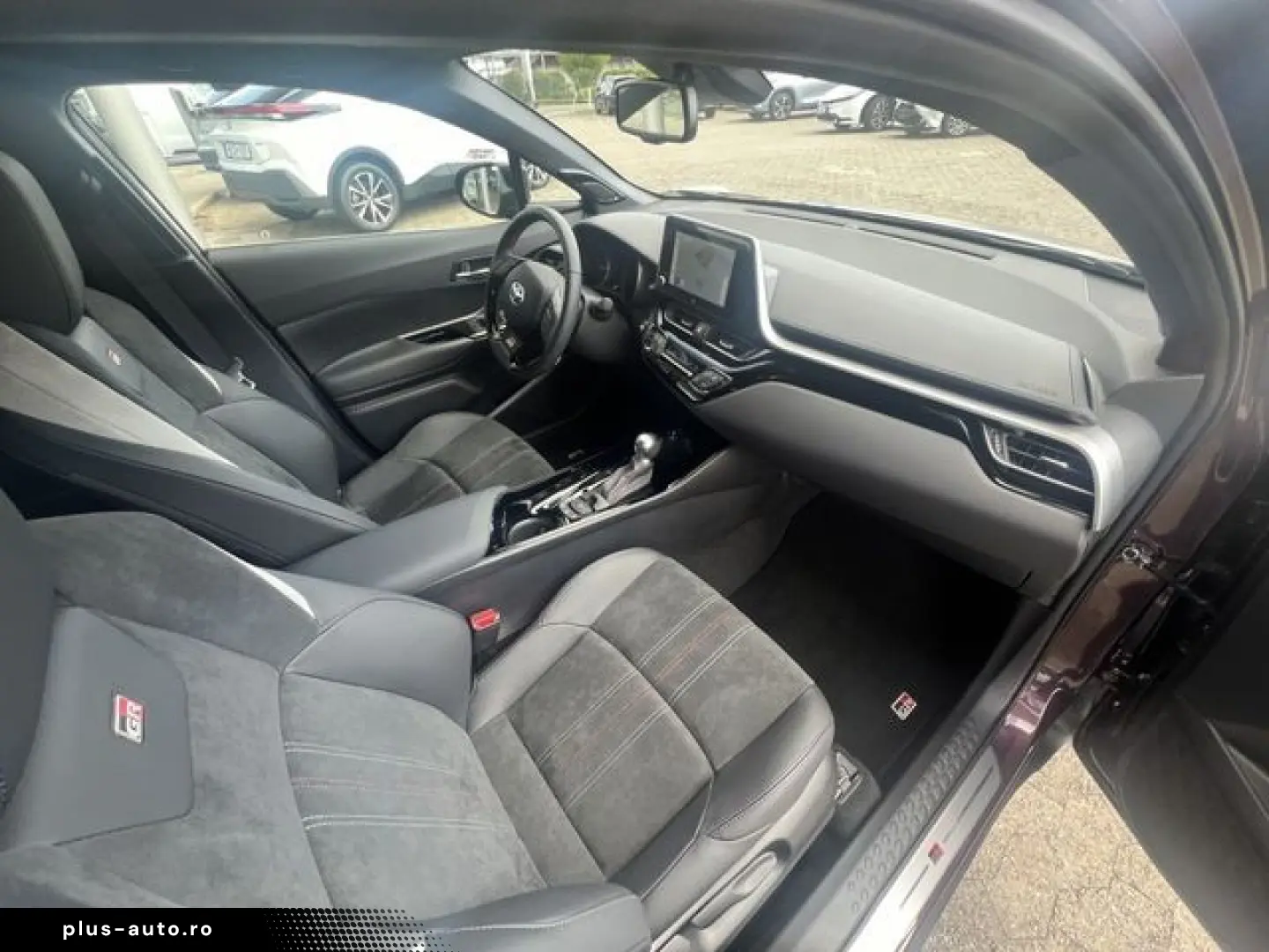 TOYOTA C-HR 2.0 Hybrid GR Sport-Fahrwerk Navi Soundsyst