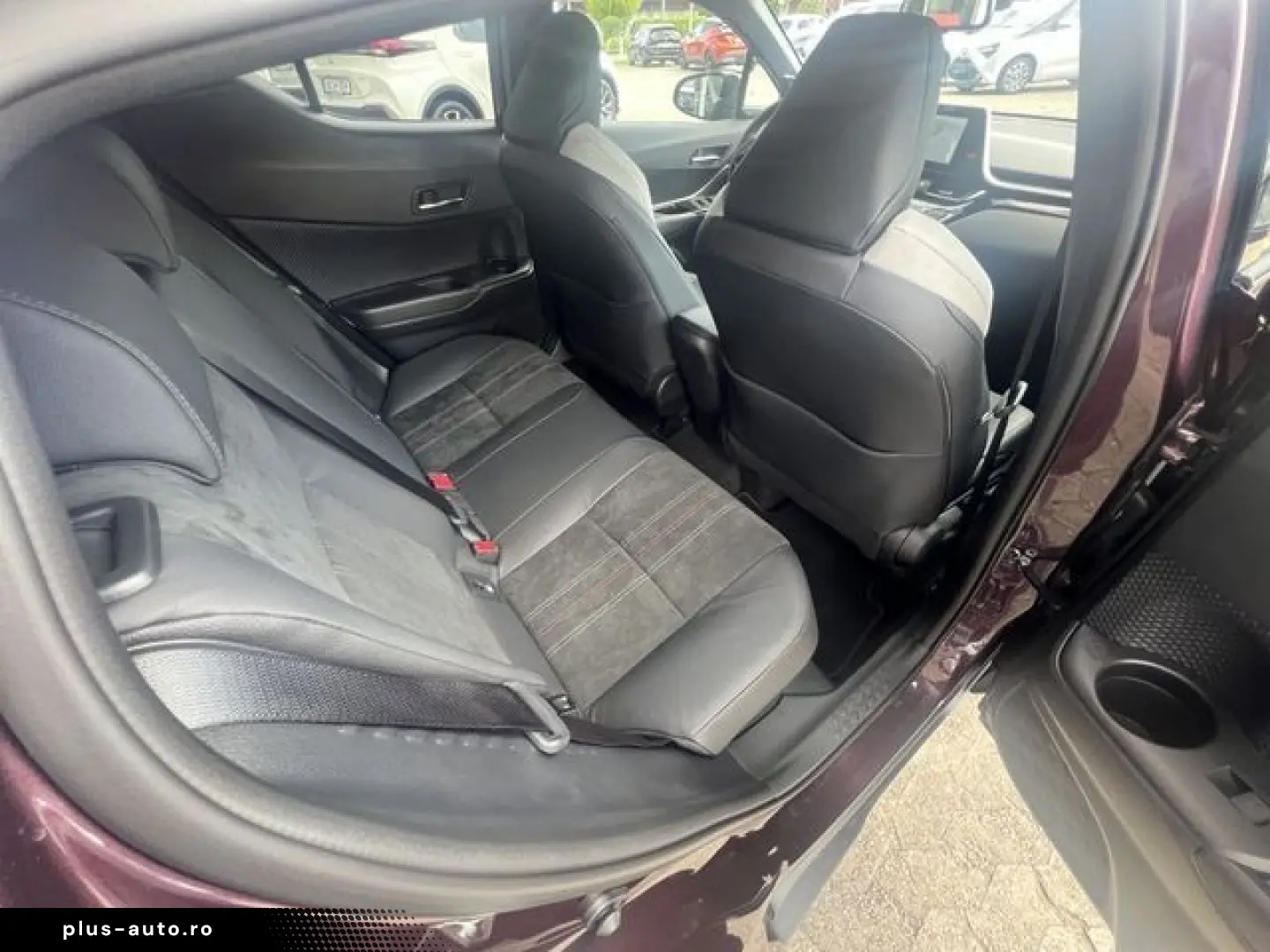 TOYOTA C-HR 2.0 Hybrid GR Sport-Fahrwerk Navi Soundsyst