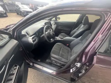 TOYOTA C-HR 2.0 Hybrid GR Sport-Fahrwerk Navi Soundsyst