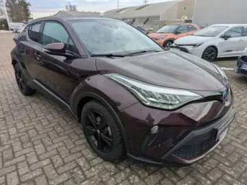 TOYOTA C-HR 2.0 Hybrid Team Deutschland