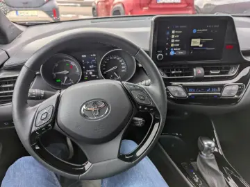 TOYOTA C-HR 2.0 Hybrid Team Deutschland