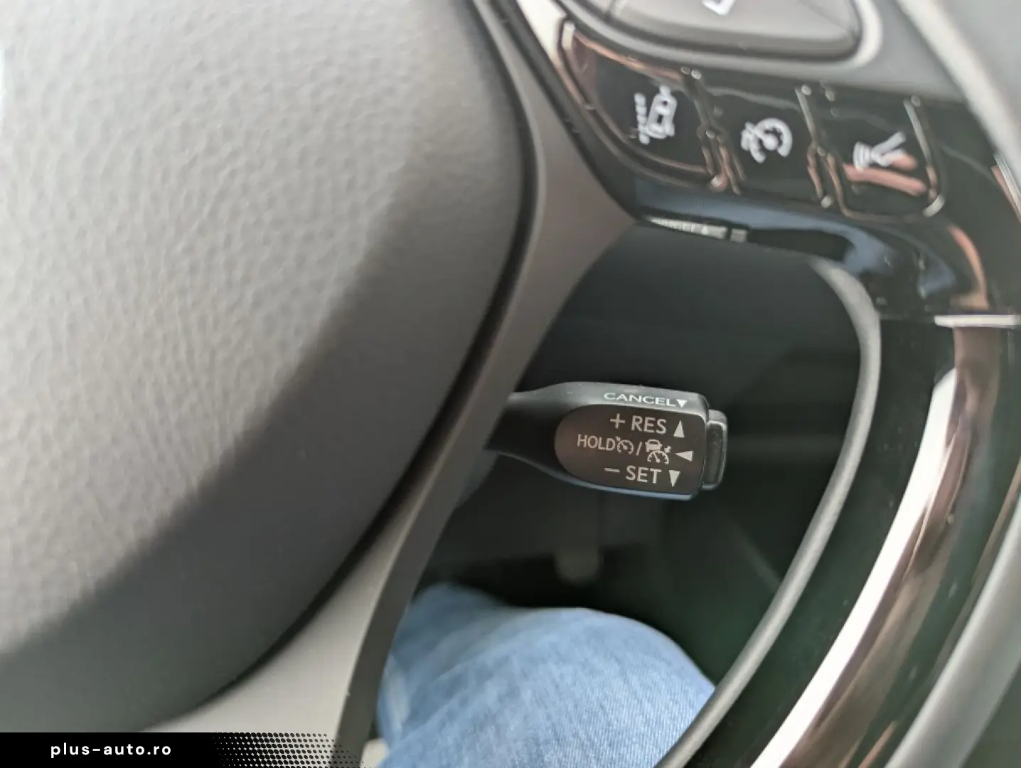 TOYOTA C-HR 2.0 Hybrid Team Deutschland